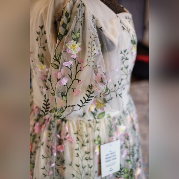 JessaKae Blushing Flora Midi Gown with Puff Sleeves for Cocktail Events, NWT, 2X - Picture 8 of 8